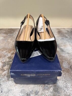 Adrienne Vittadini Black Patent Pointed Slingback Flats